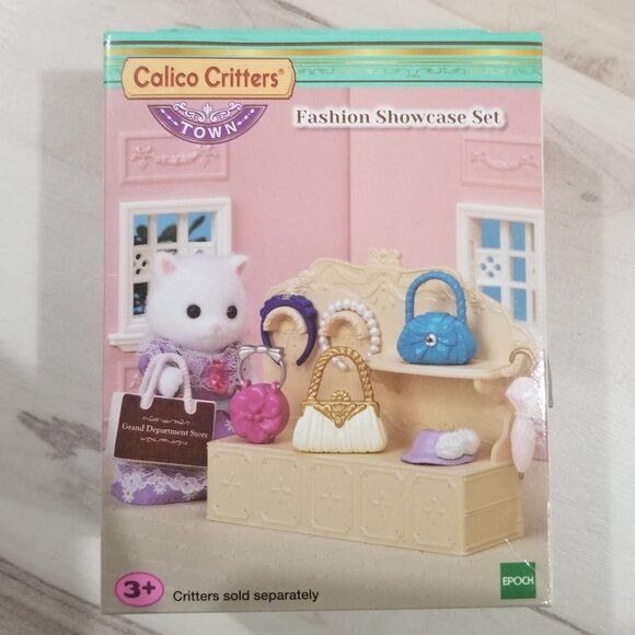 BUNDLE Calico Critters Town Series Designer Studio, Luxury Bed, Fashion Showcase - Picture 11 of 15